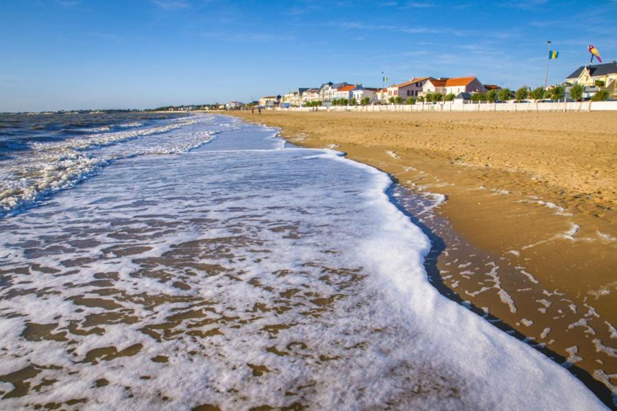 Gite 3 Etoiles Avec Spa, 2 Chambres Le Logis De Pearl Salles-sur-Mer Exterior photo