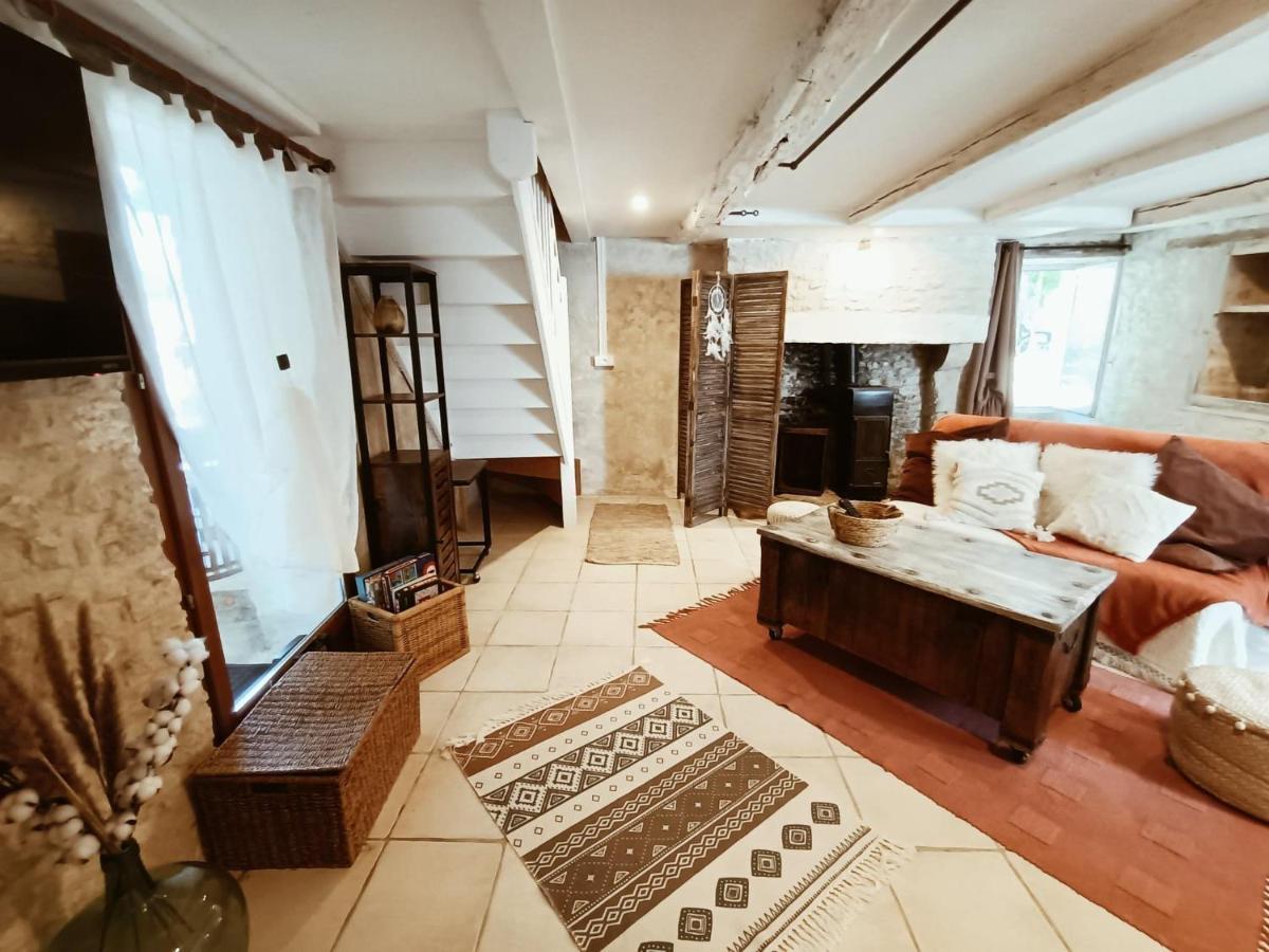 Gite 3 Etoiles Avec Spa, 2 Chambres Le Logis De Pearl Salles-sur-Mer Exterior photo